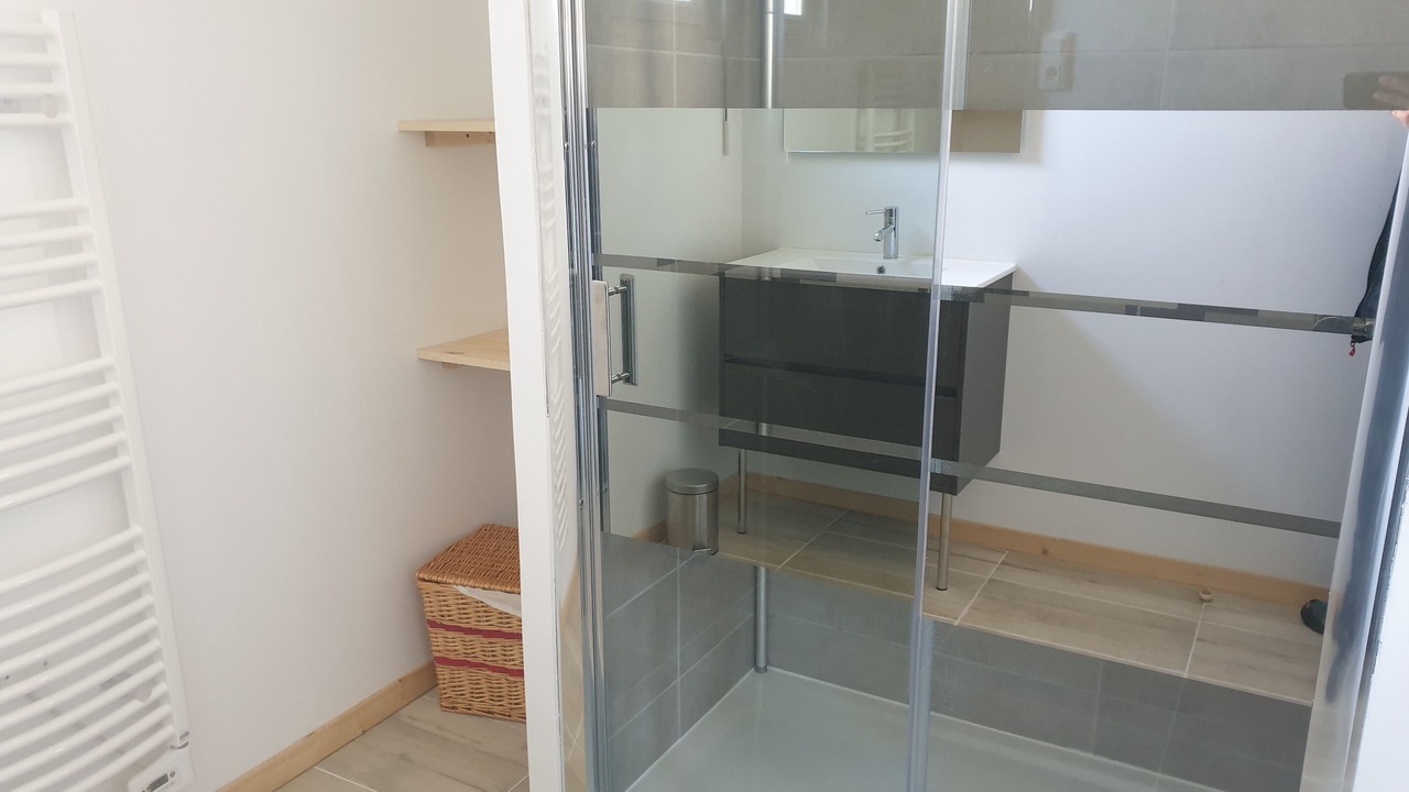 Photo of Bathroom in Montfarville