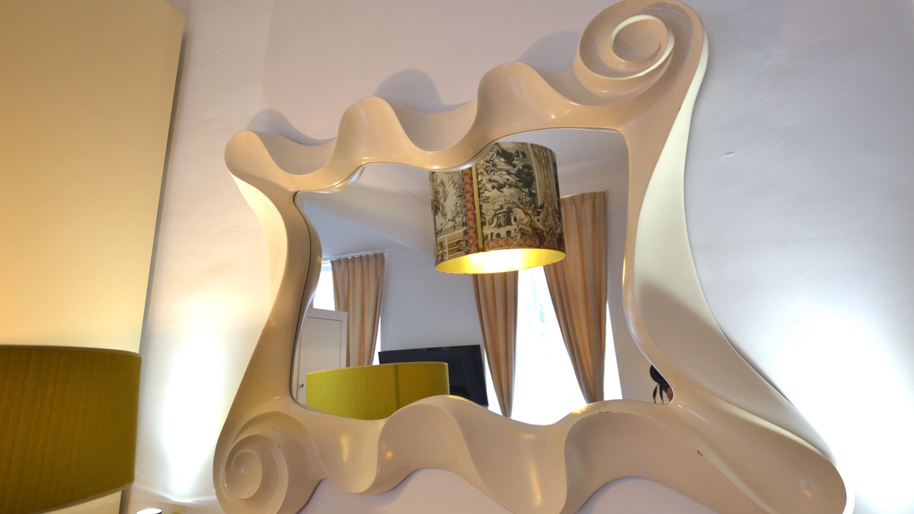 Photo of Others in Les Fleurs