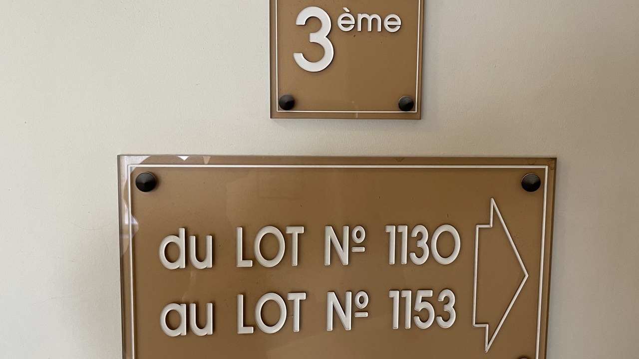 Photo of Others in Les Fleurs