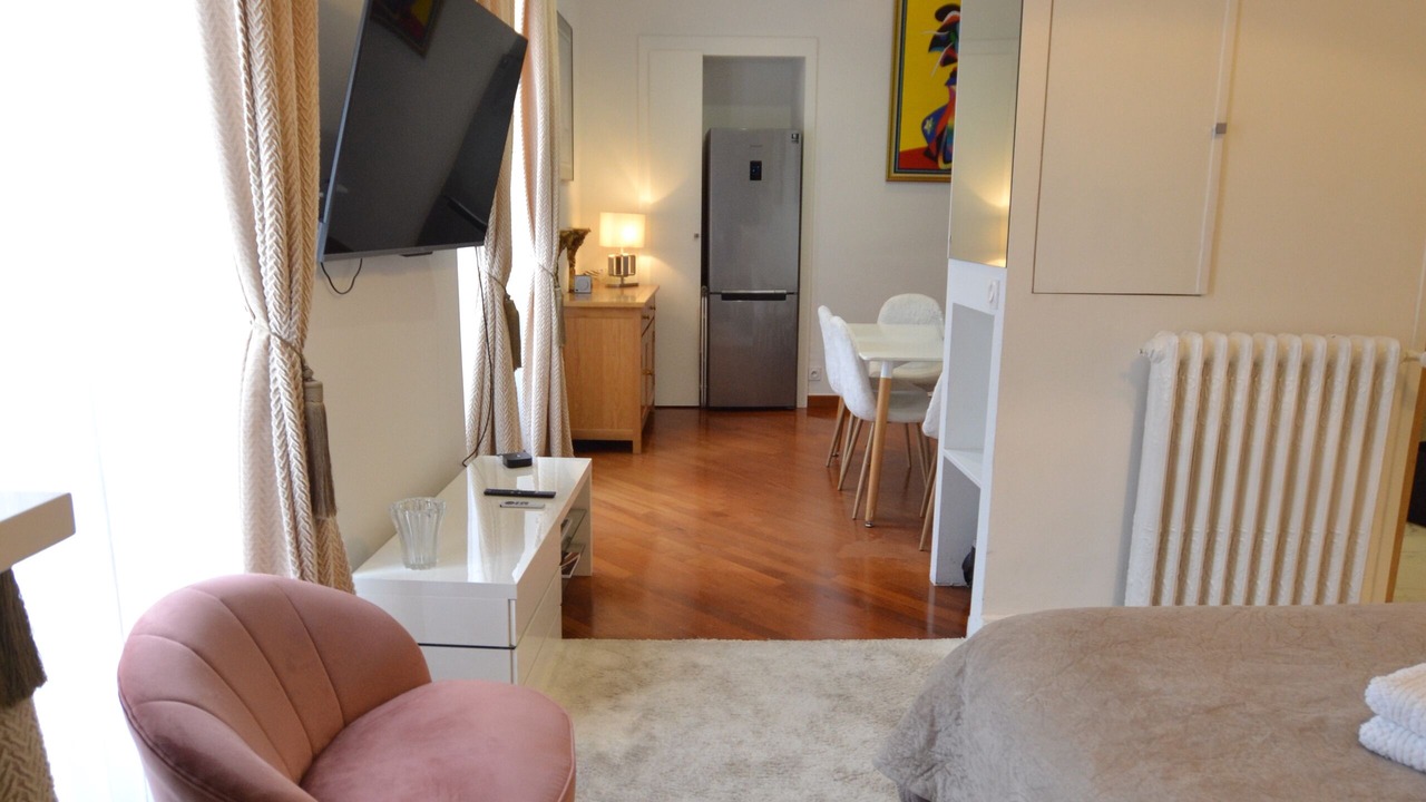 Photo of Bedroom in Les Fleurs