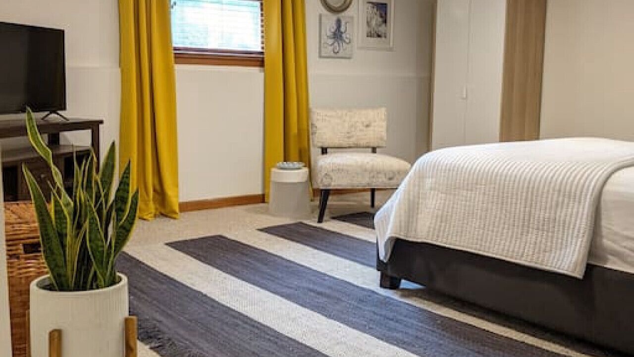 Photo of Bedroom in Lawrenceville