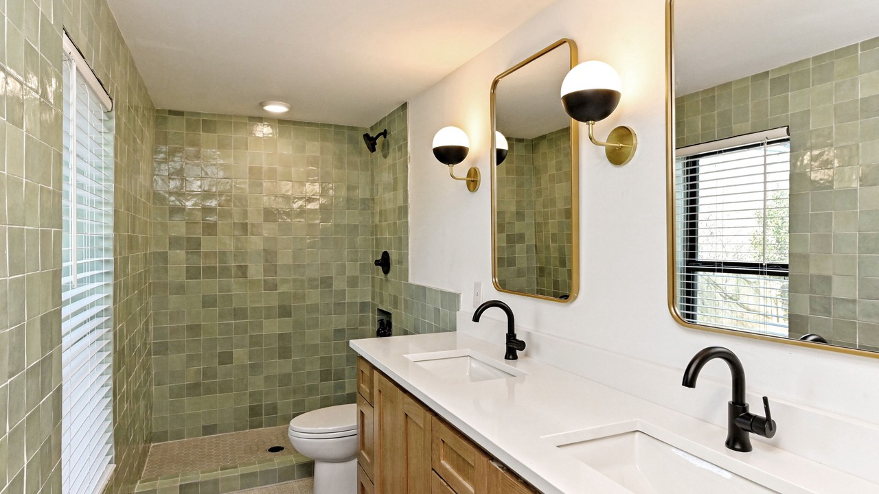 Photo of Bathroom in Riverside