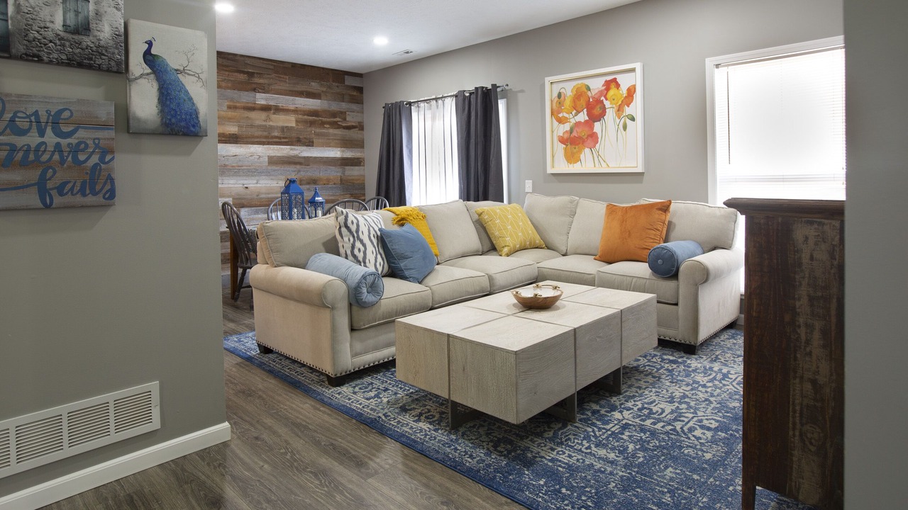Photo of Livingroom in Council Bluffs