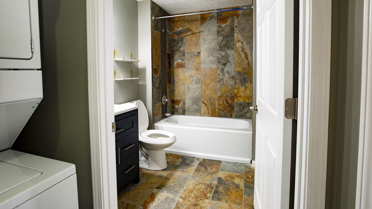 Photo of Bathroom in Council Bluffs