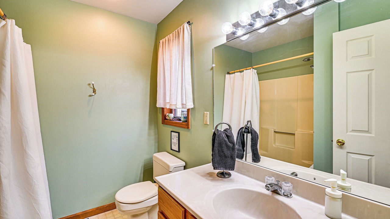 Photo of Bathroom in Elka Park
