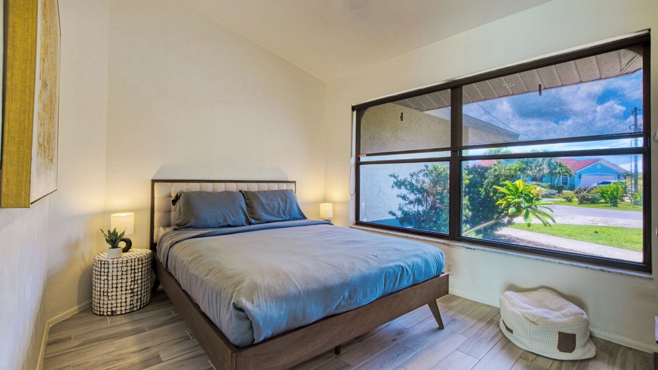 Photo of Bedroom in Eight Lakes