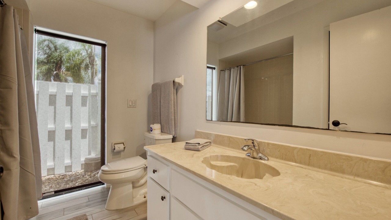Photo of Bathroom in Eight Lakes