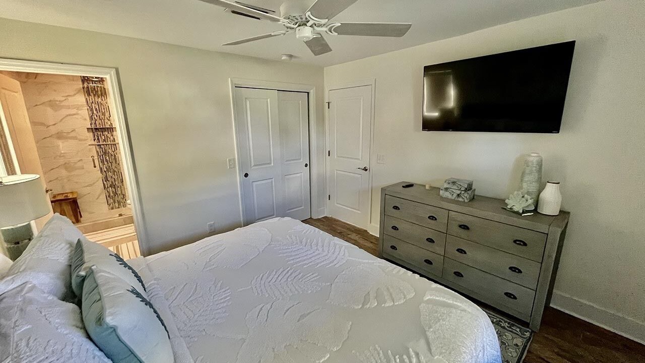 Photo of Bedroom in Caloosahatchee