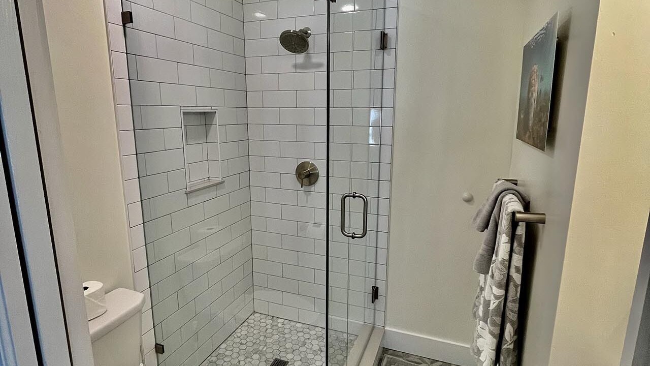 Photo of Bathroom in Caloosahatchee