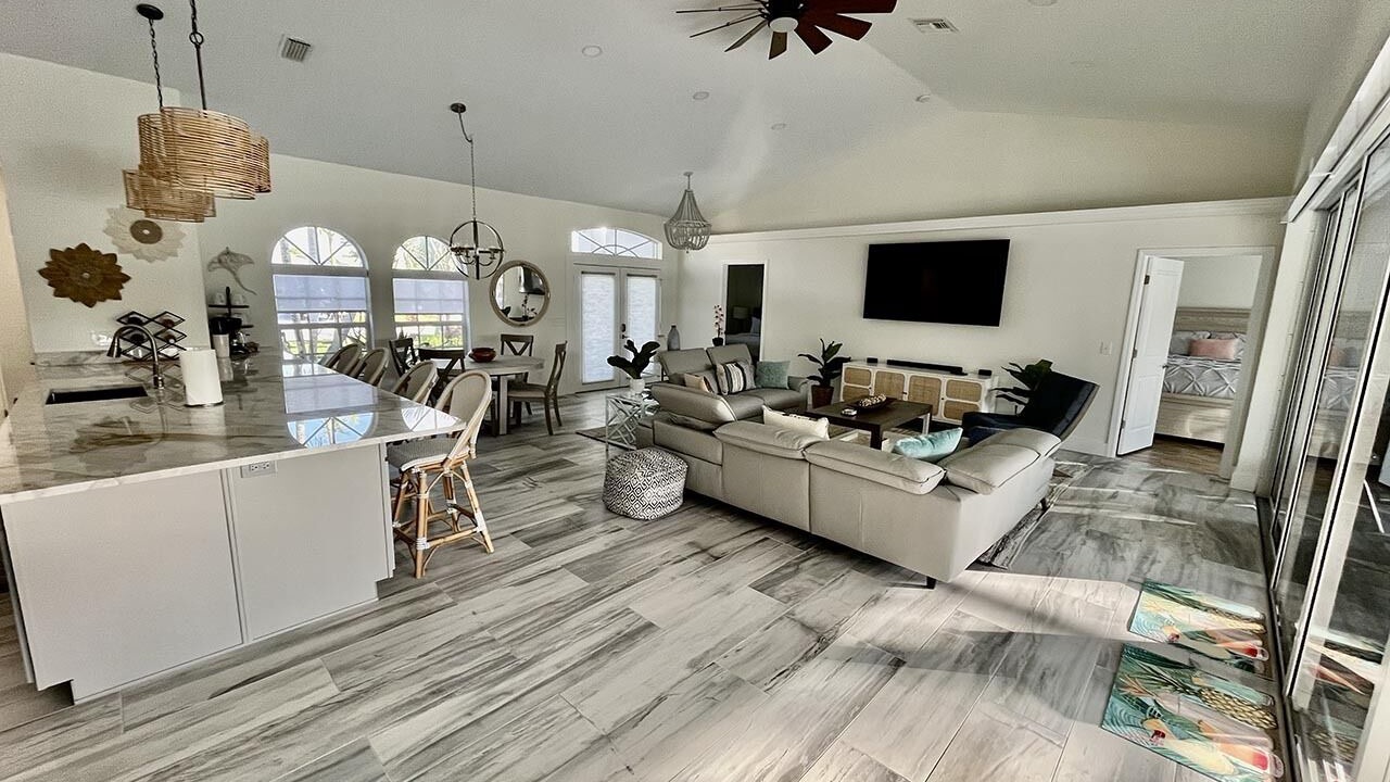 Photo of Livingroom in Caloosahatchee