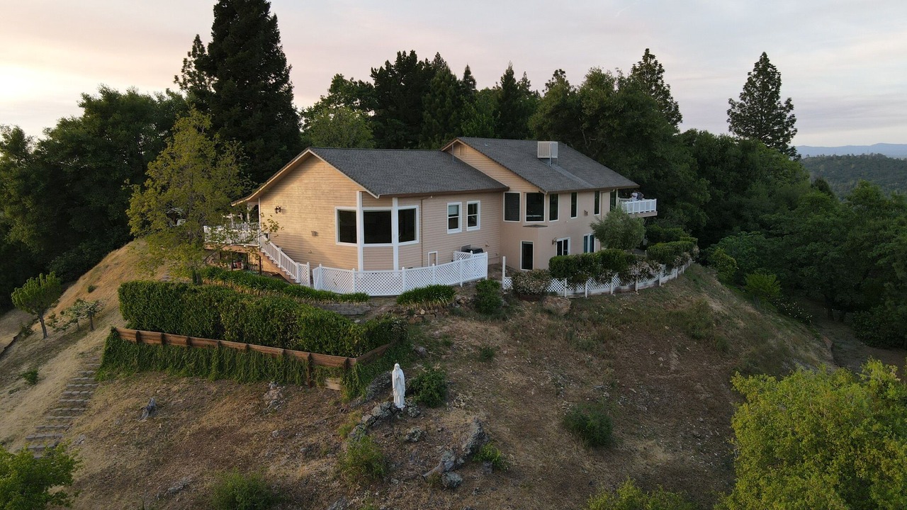 Photo of Outdoor in Shingle Springs