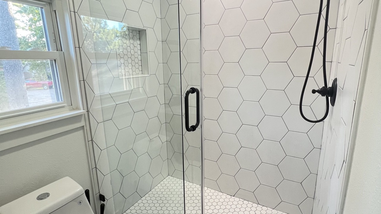 Photo of Bathroom in Spring Branch West
