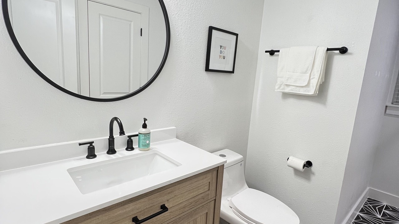 Photo of Bathroom in Spring Branch West