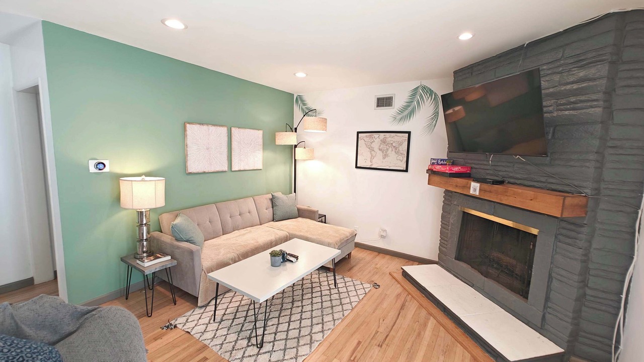 Photo of Livingroom in Winnetka