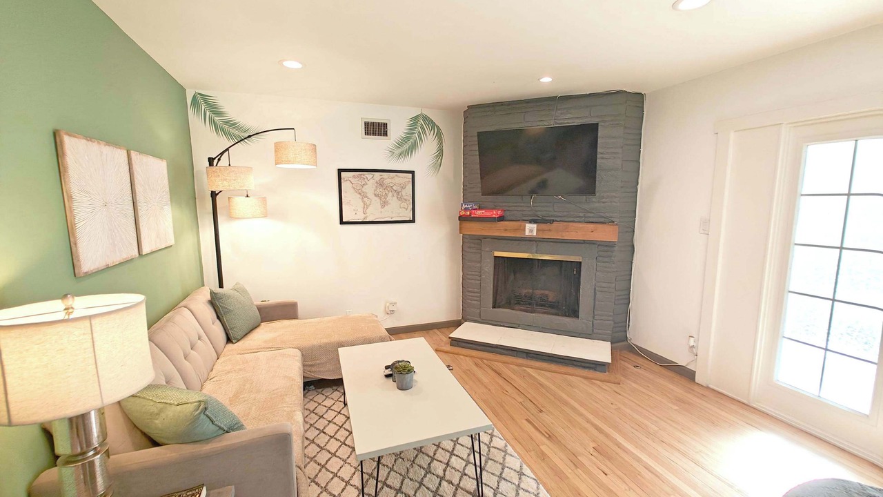 Photo of Livingroom in Winnetka