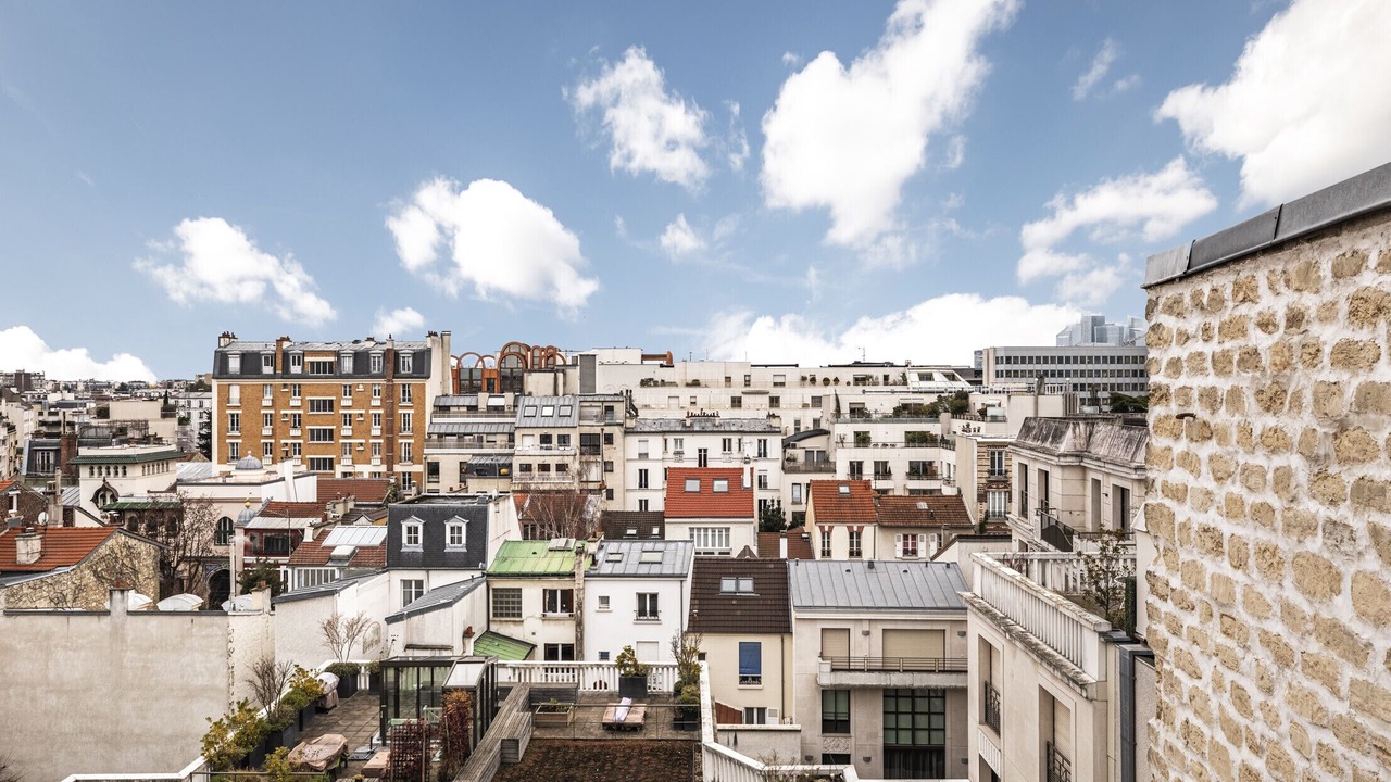 Photo of Others in Levallois-Perret
