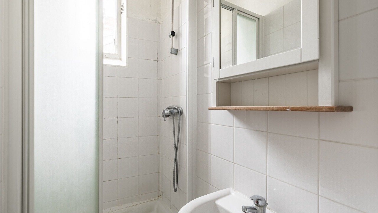 Photo of Bathroom in Levallois-Perret