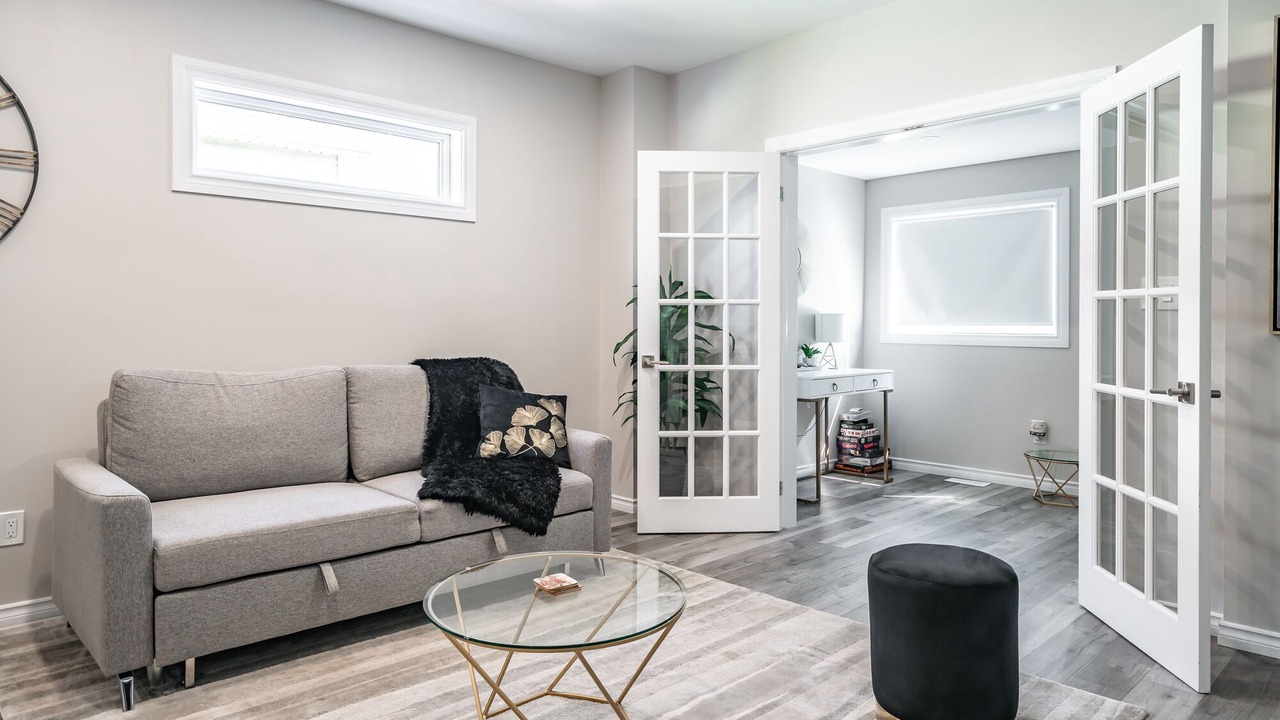 Photo of Livingroom in Niagara Falls