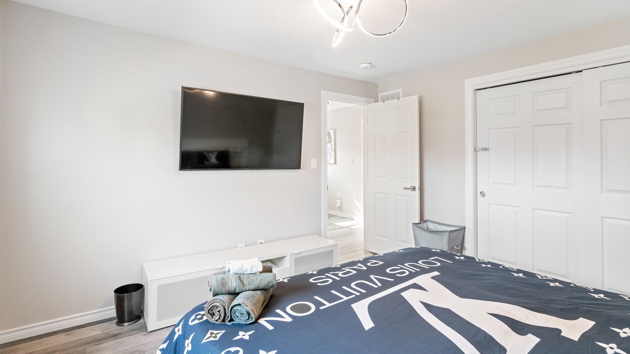 Photo of Bedroom in Niagara Falls