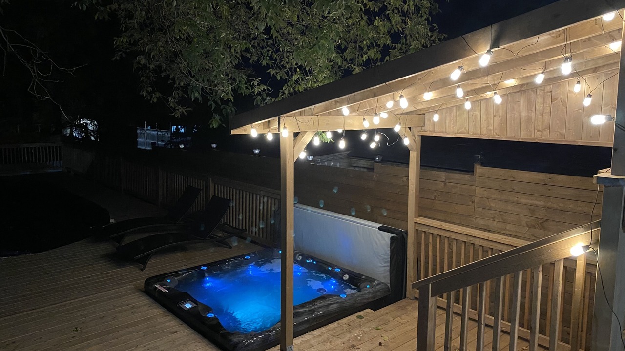 Photo of Patio Balcony in Niagara Falls