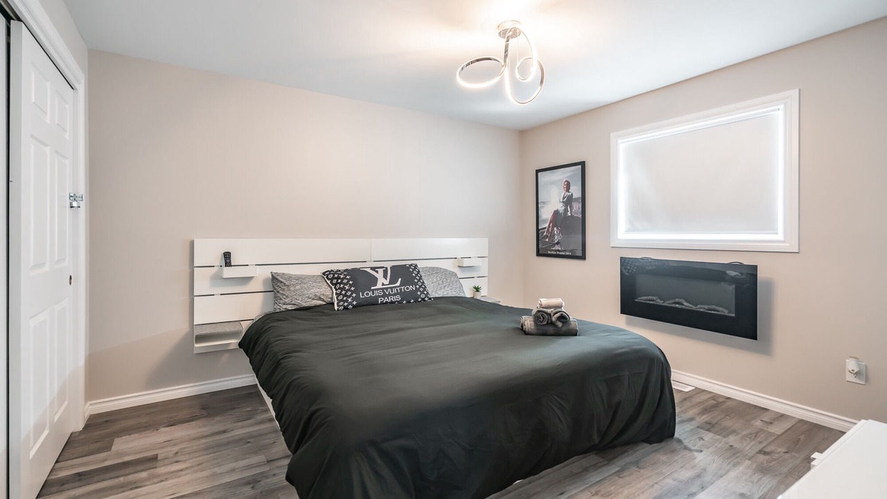 Photo of Bedroom in Niagara Falls