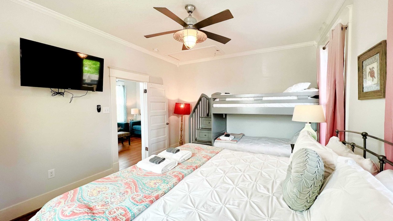 Photo of Bedroom in San Jacinto