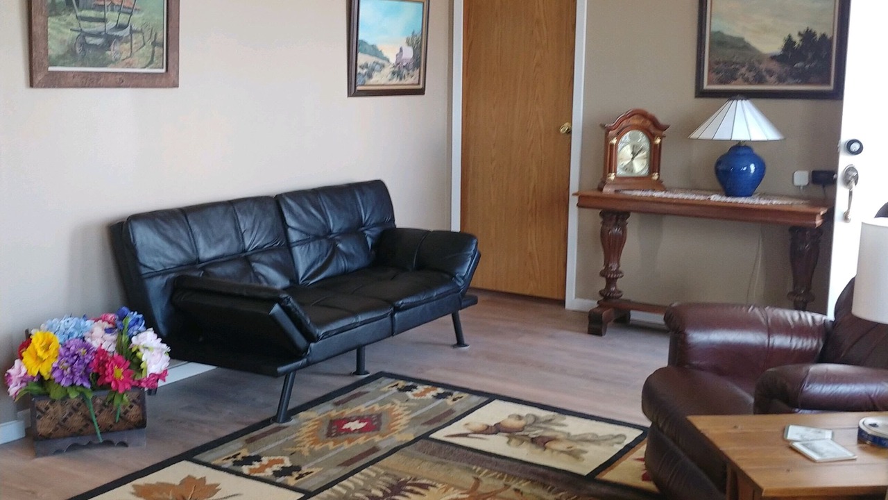 Photo of Livingroom in Christmas Valley
