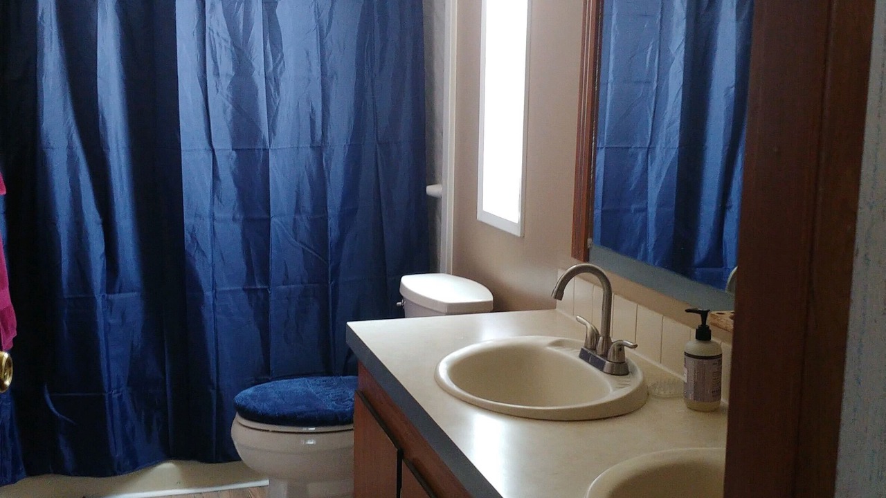 Photo of Bathroom in Christmas Valley