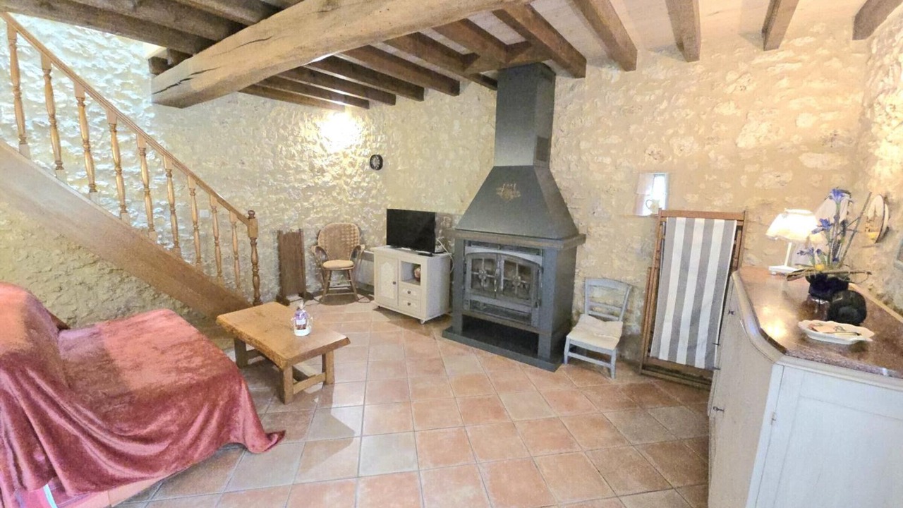 Photo of Livingroom in Eymet