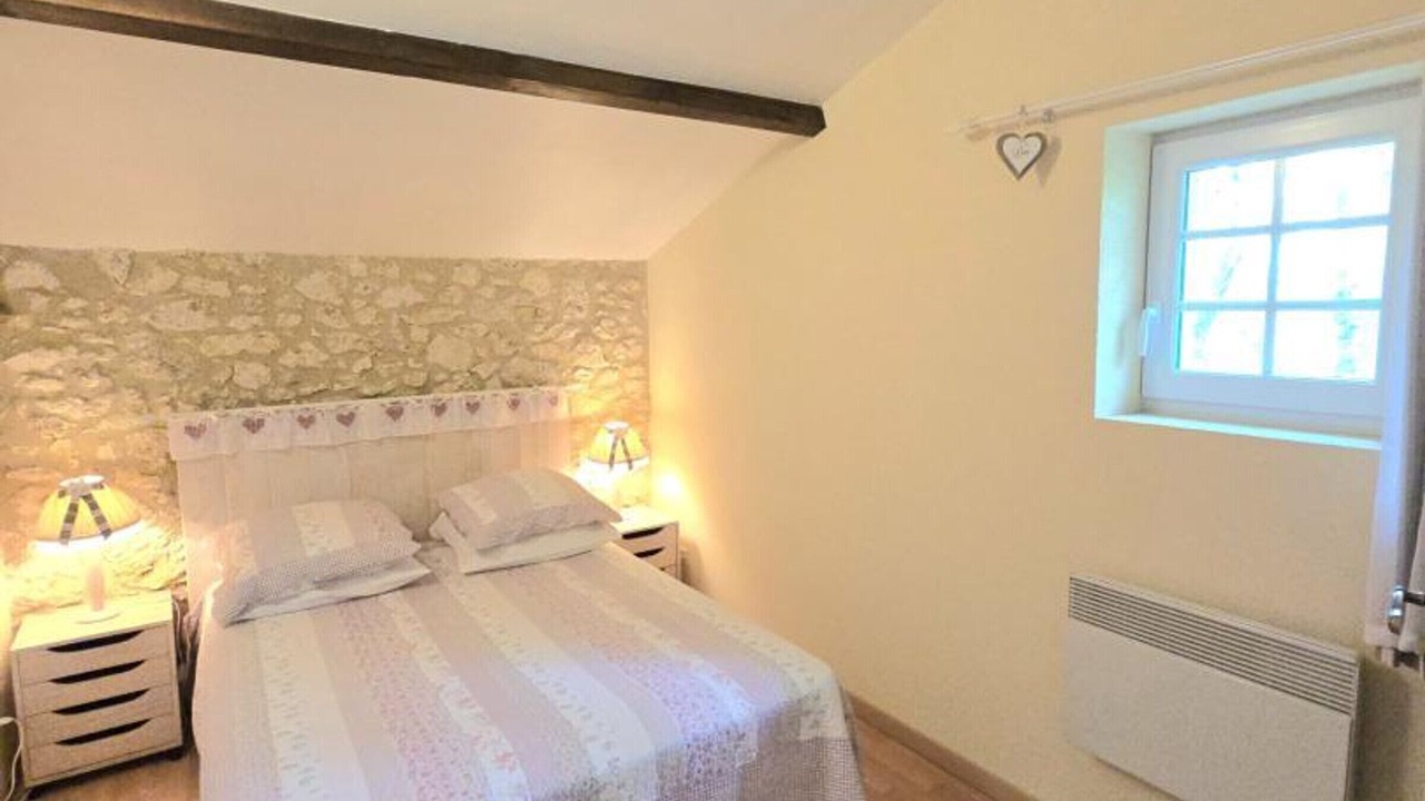 Photo of Bedroom in Eymet