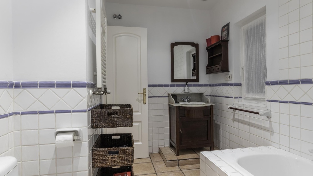 Photo of Bathroom in Bilbao Old Town