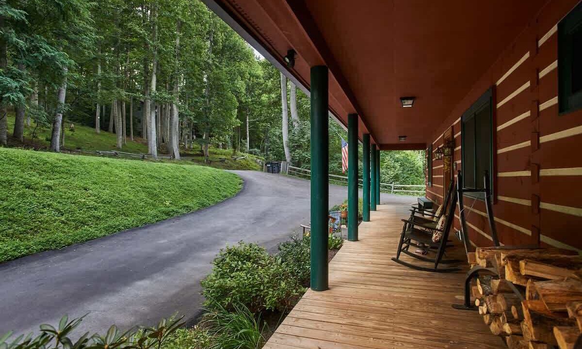 Photo of Outdoor in Boone
