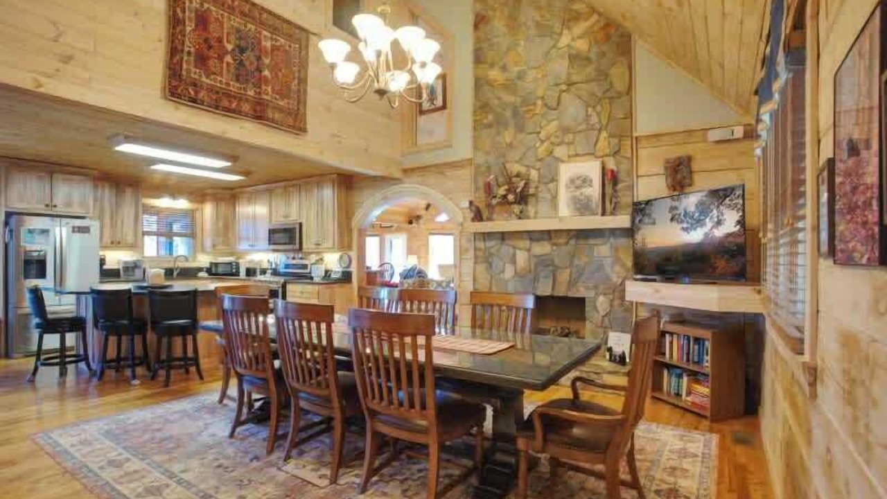 Photo of Livingroom in Boone