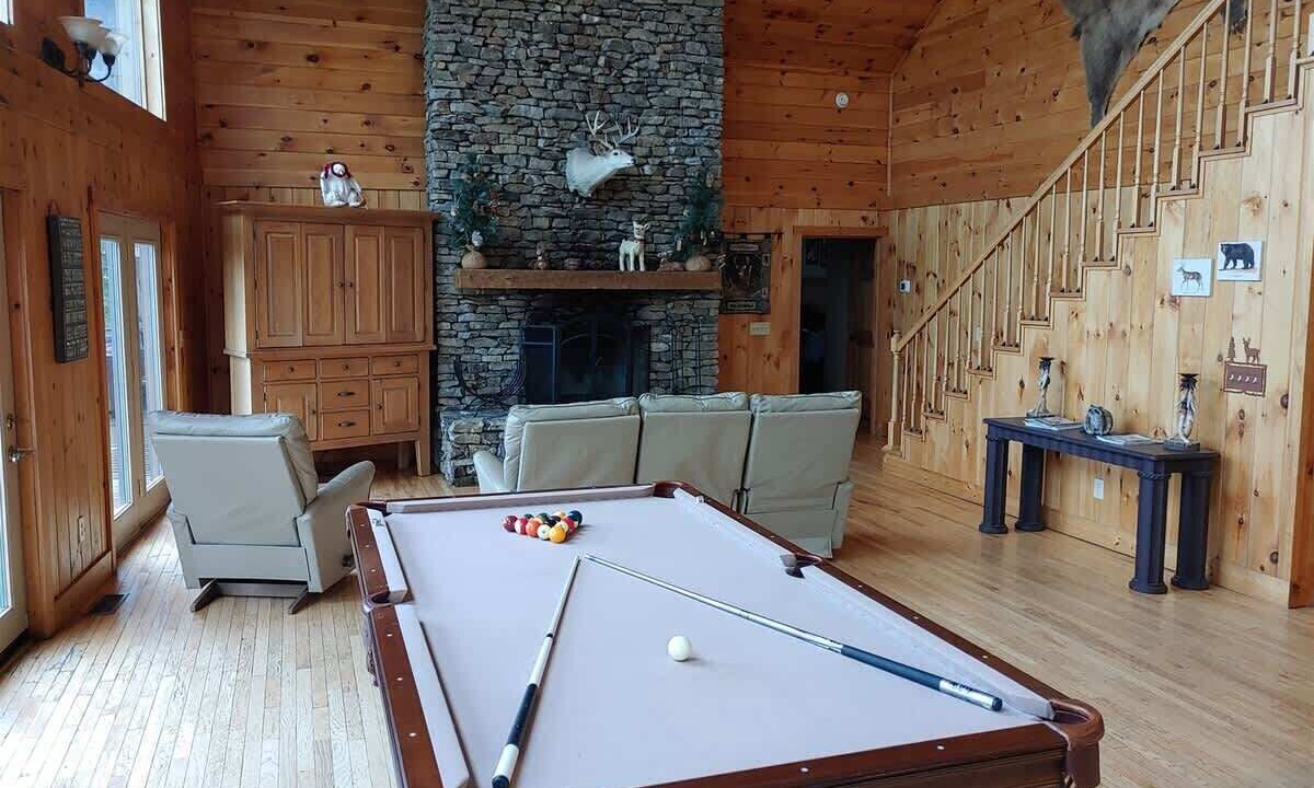 Photo of Livingroom in Apple Ridge