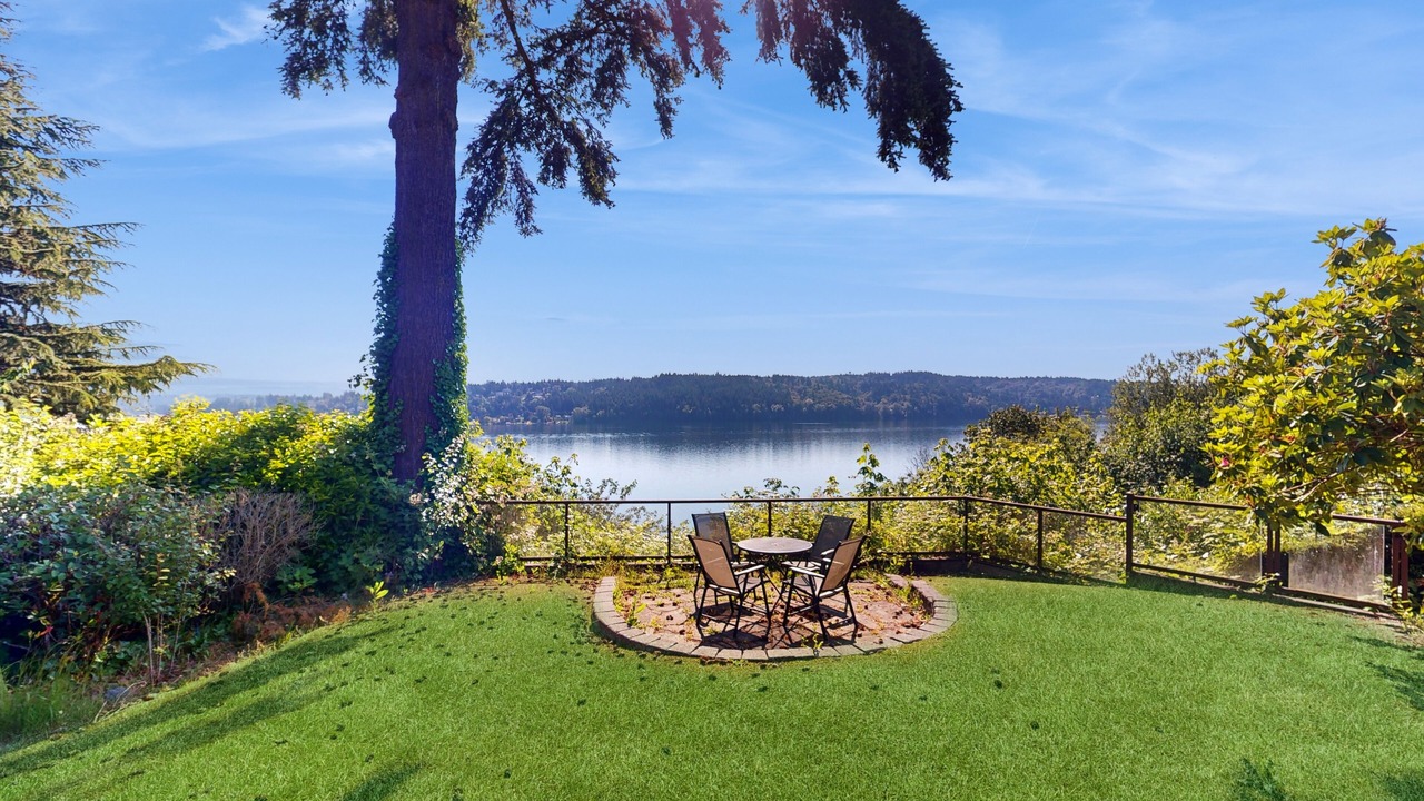 Photo of Outdoor in Lake Forest Park