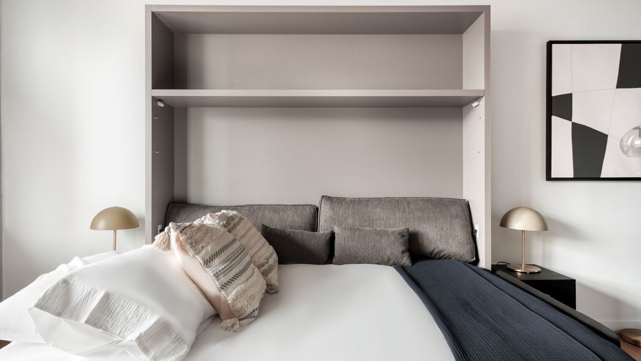 Photo of Bedroom in River North