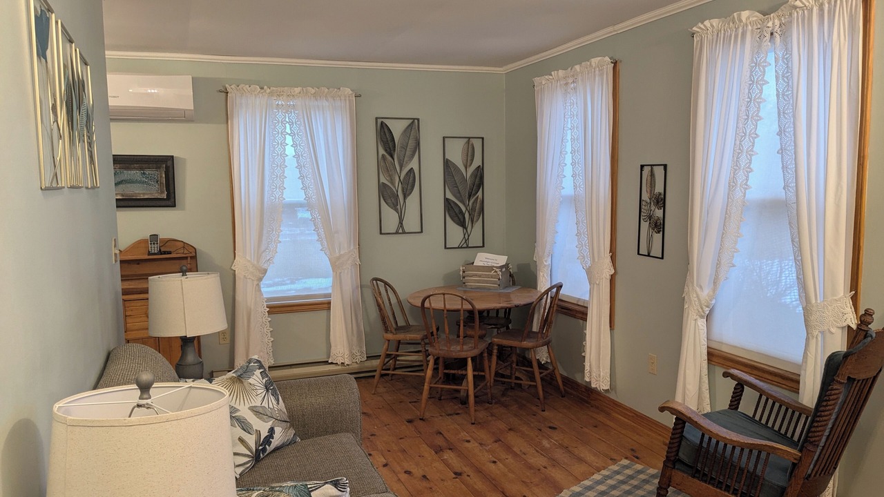 Photo of Livingroom in Kings County