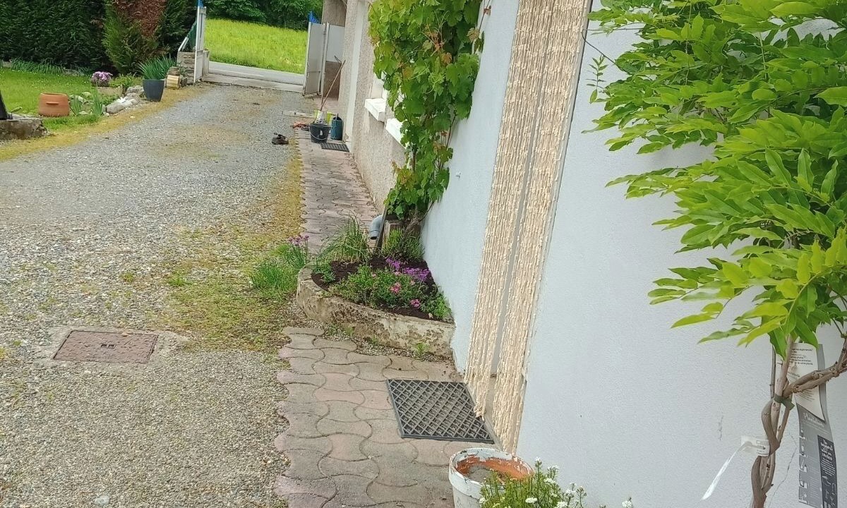 Photo of Outdoor in Aste