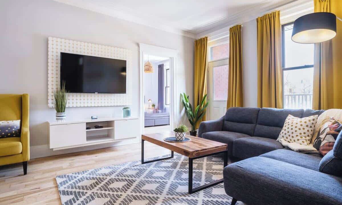 Photo of Bedroom in Plateau Mont Royal
