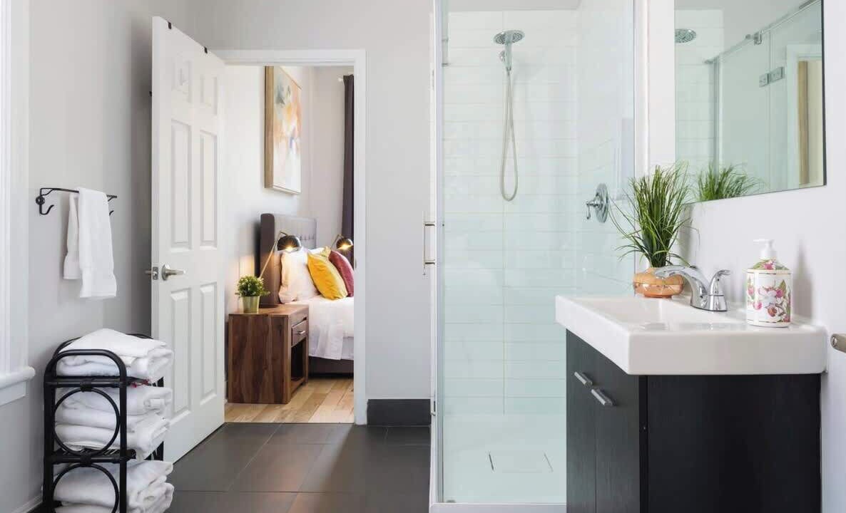 Photo of Bathroom in Plateau Mont Royal