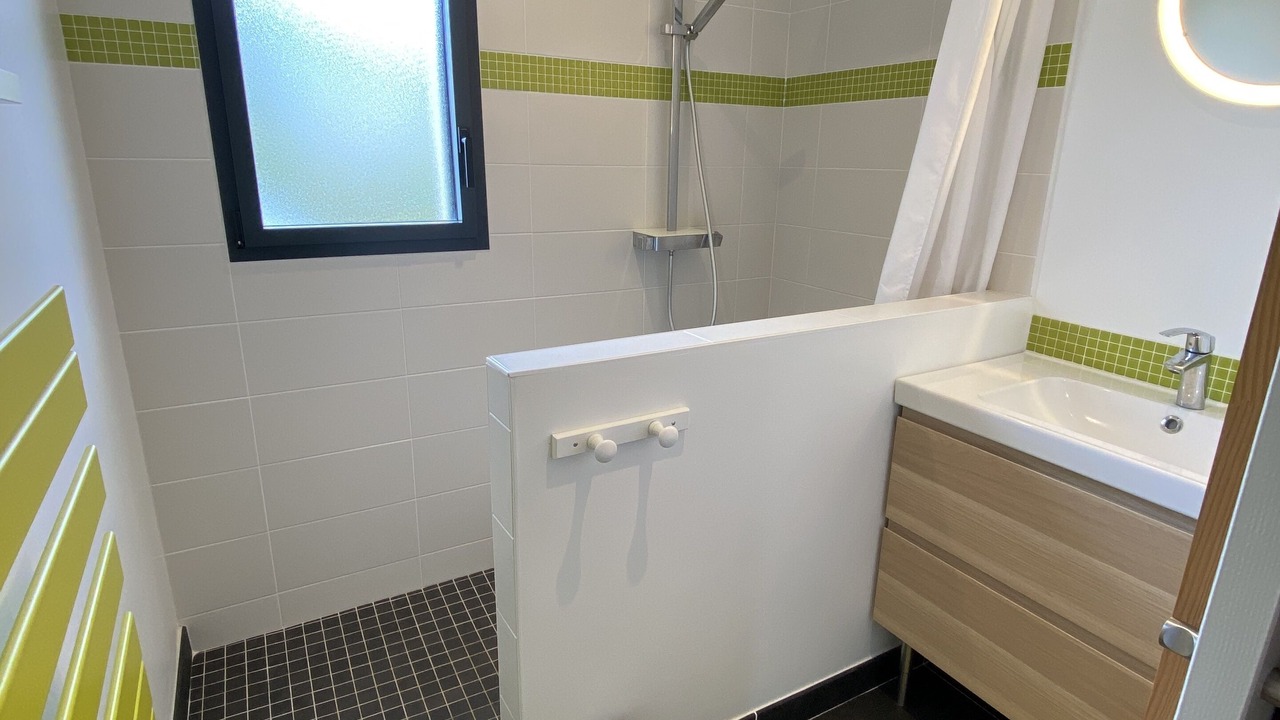 Photo of Bathroom in Le Relecq-Kerhuon