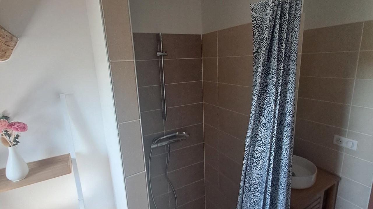 Photo of Bathroom in Le Bourg