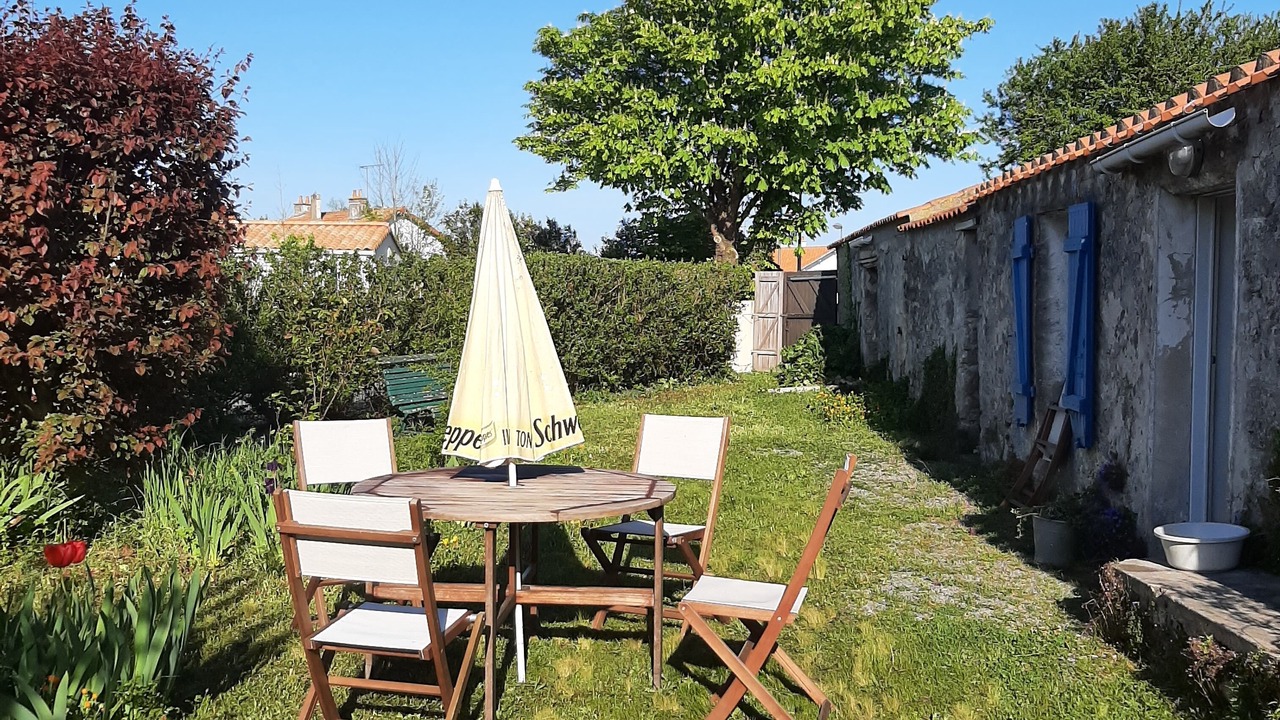 Photo of Outdoor in Bouin