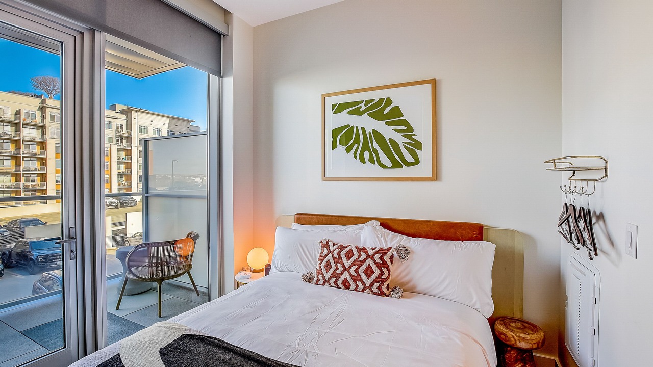 Photo of Bedroom in Rainey Street Historic District