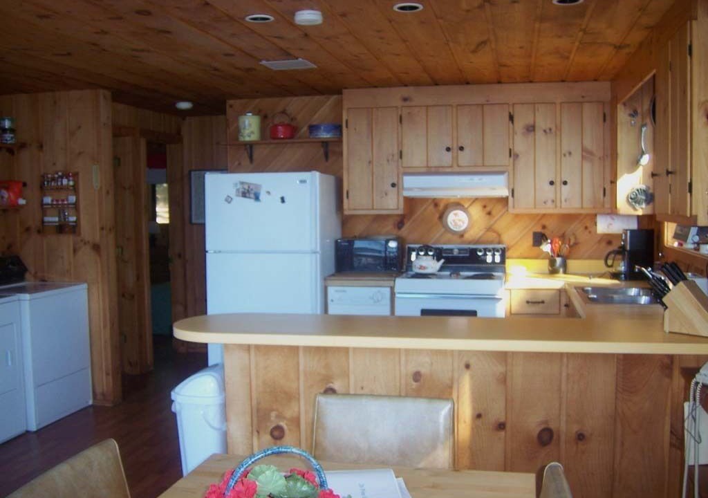 Photo of Others in Meredith