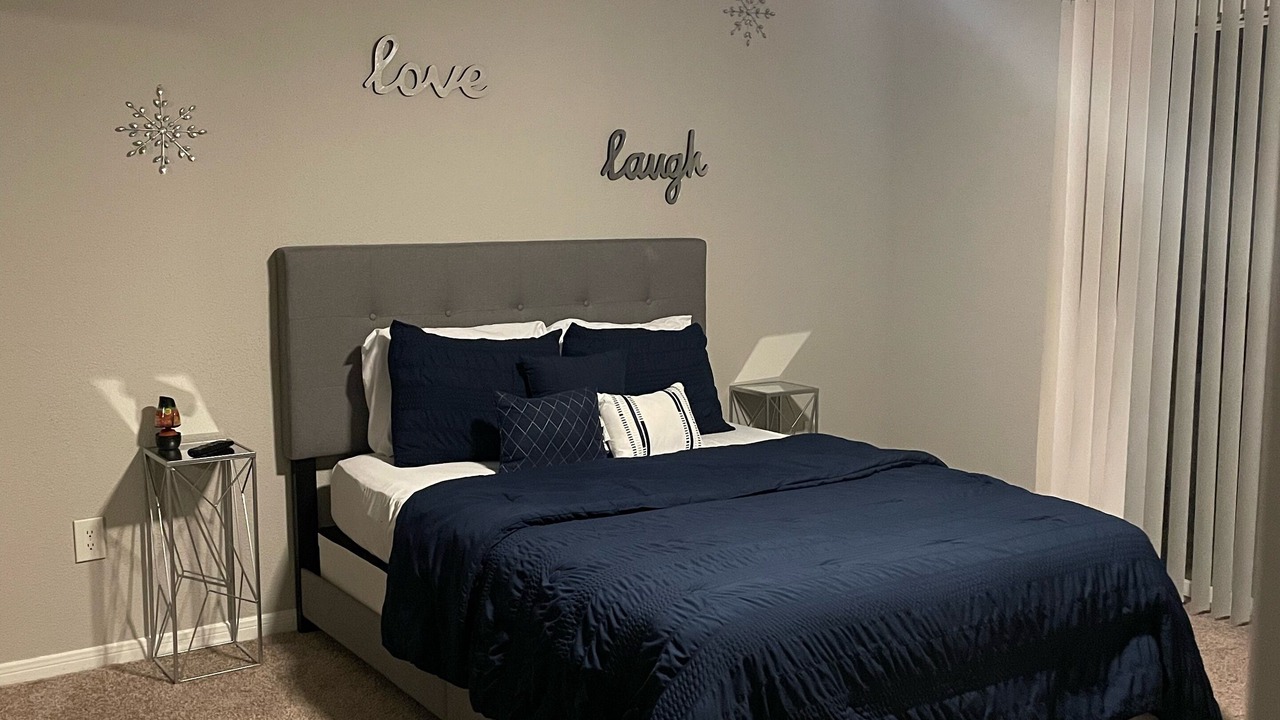 Photo of Bedroom in Astrodome