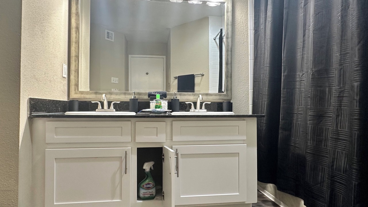 Photo of Bathroom in Astrodome