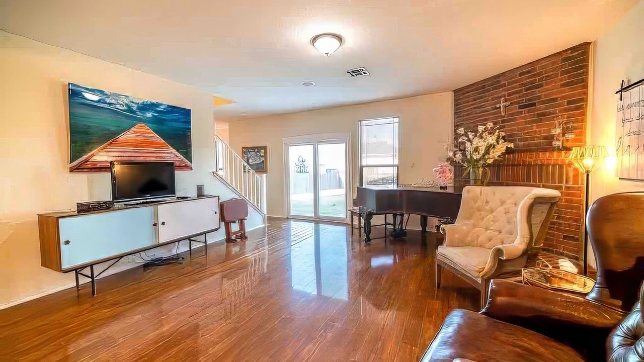 Photo of Livingroom in Cedar Park