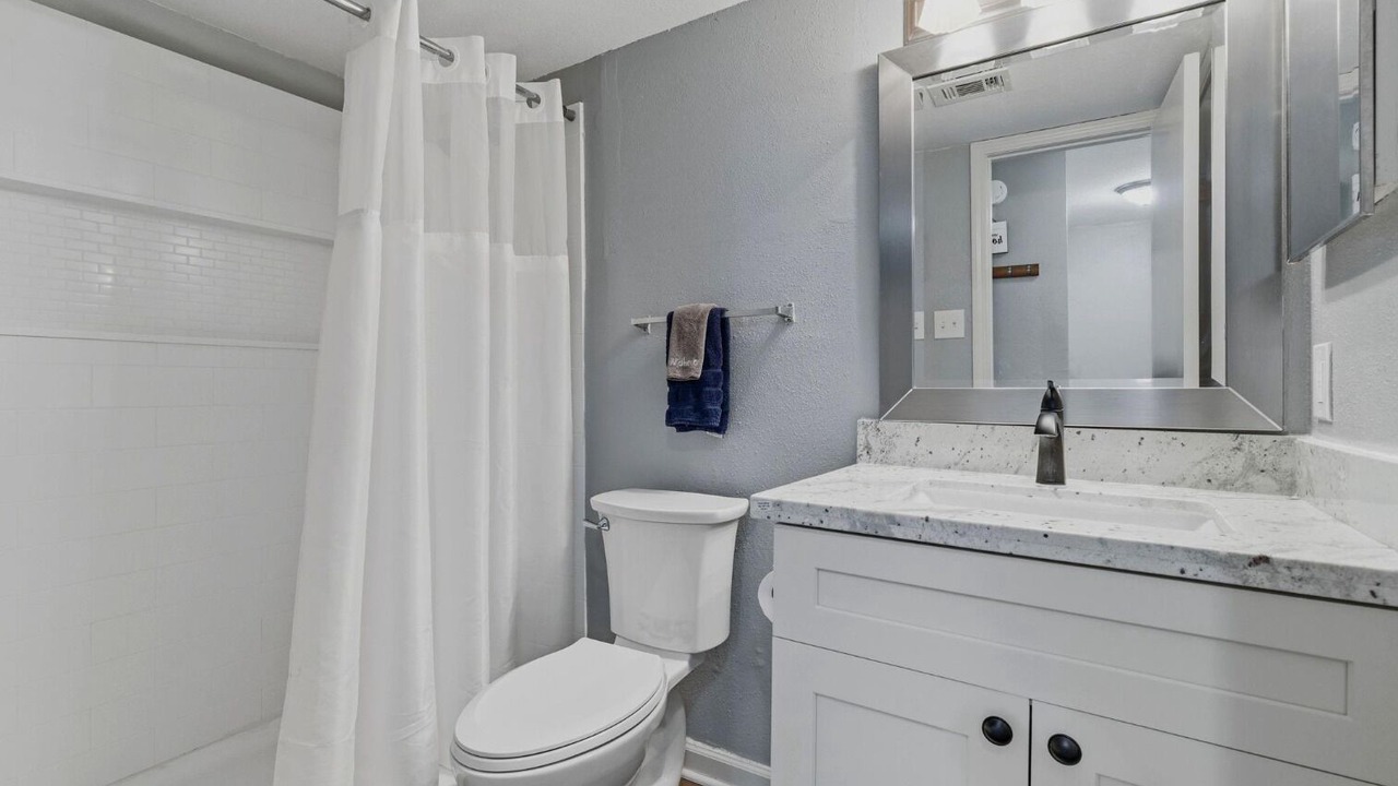 Photo of Bathroom in Walden on Lake Conroe