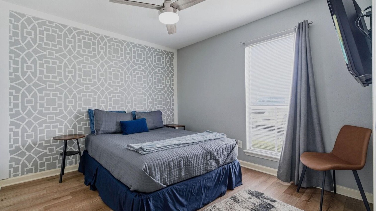 Photo of Bedroom in Walden on Lake Conroe